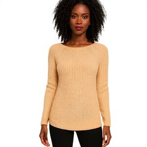 Zaraknit Elegant Women's Beige Knit Sweater. Size  USA M (38).